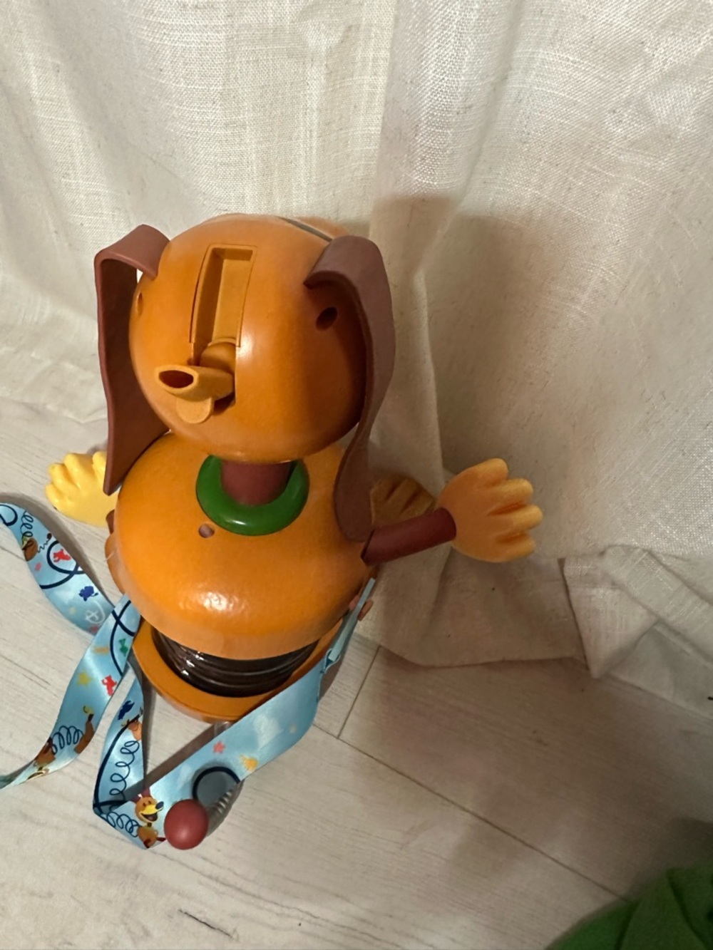 New Disney Parks toy story slink pop drink sipper with lanyard - Picture 4 of 6